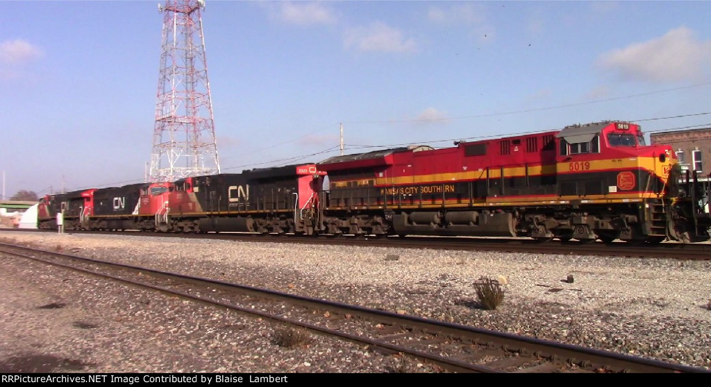 CN U759